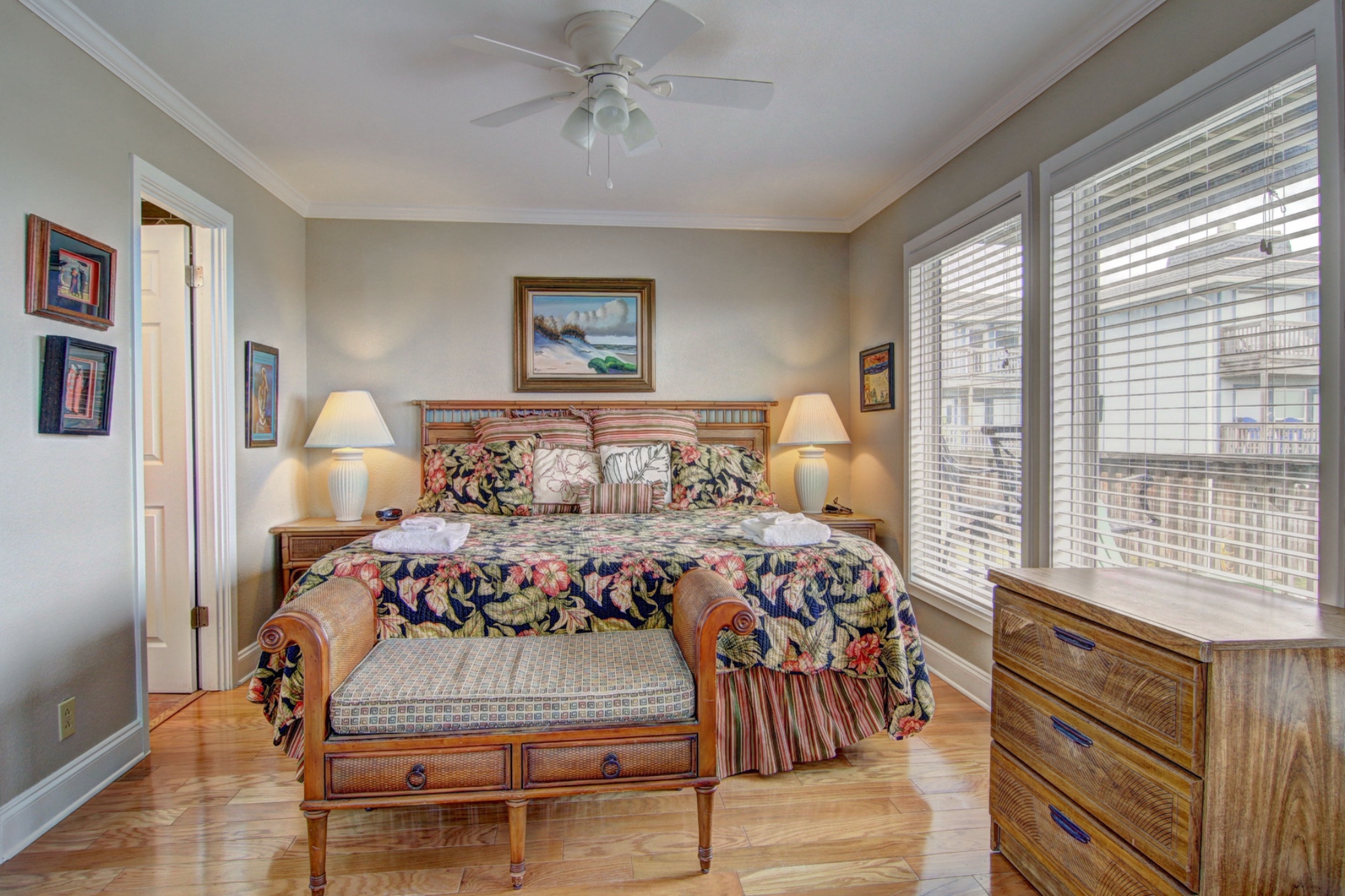 Beachhead 503 bedroom