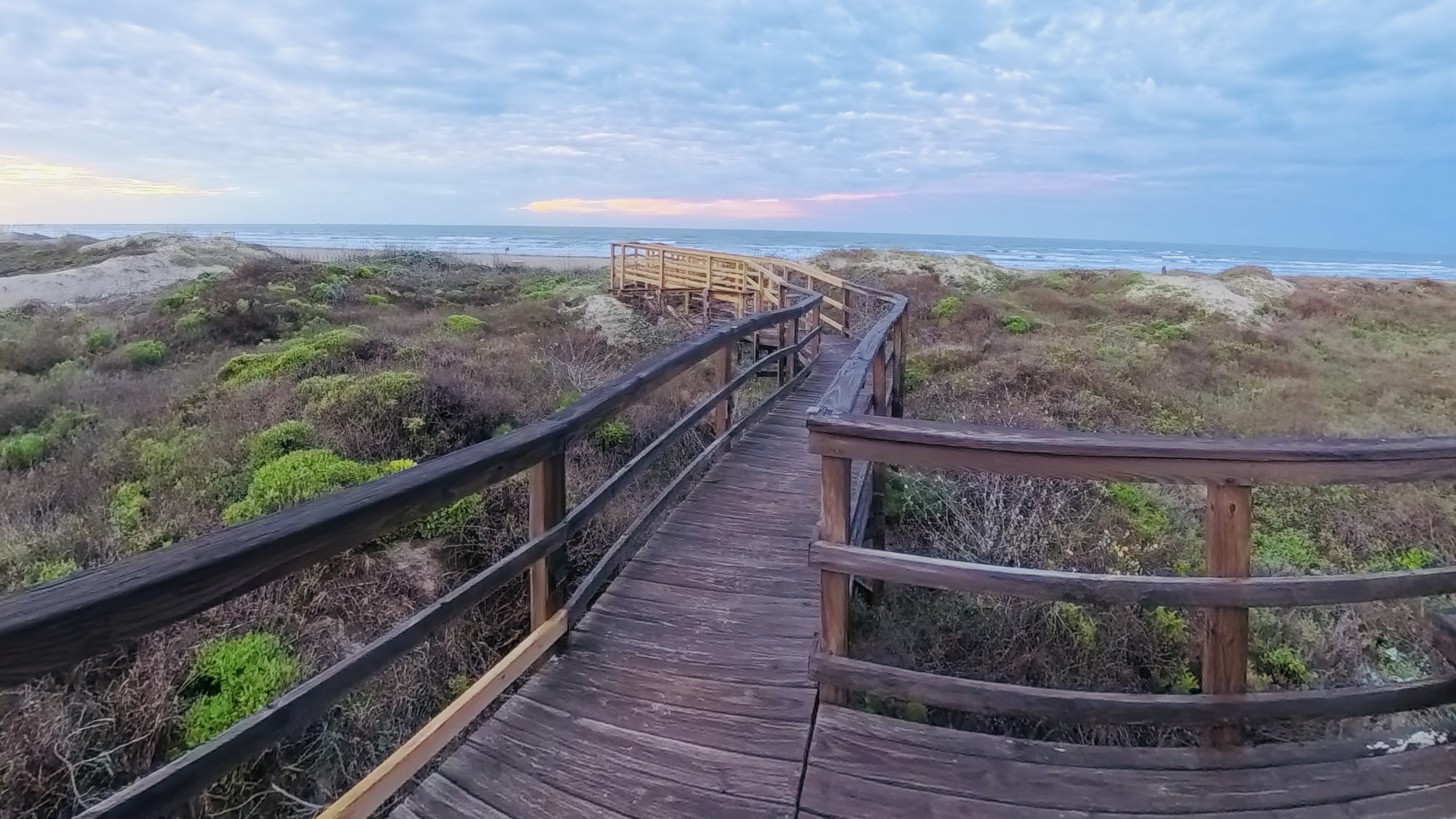 Beachhead boardwalk leading toward the beach