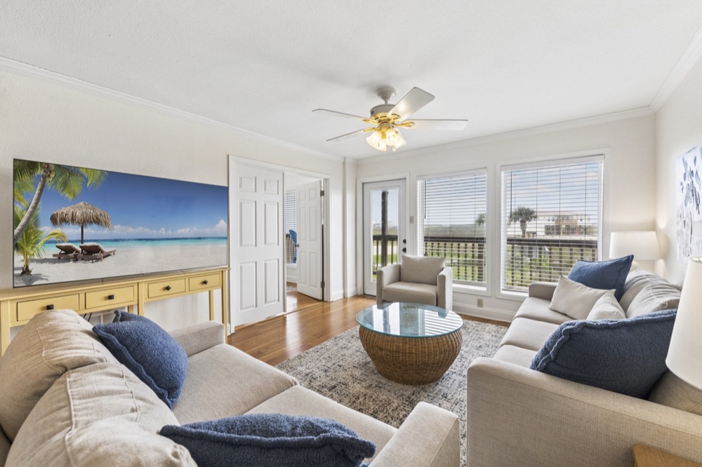 Beachhead 503 renovated living room with gulf view